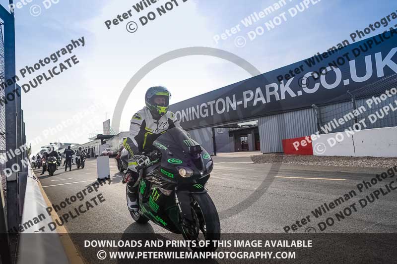 donington no limits trackday;donington park photographs;donington trackday photographs;no limits trackdays;peter wileman photography;trackday digital images;trackday photos